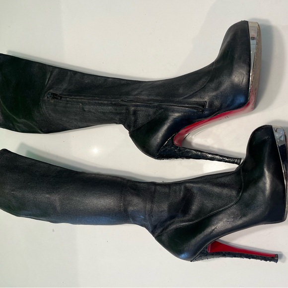 Massimo Dogama. Absolutely stunning boots! Extra high heel. Silver toe. - Picture 4 of 7